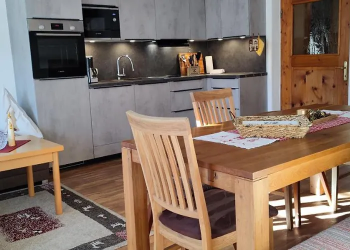 Apartament Lili's Fiss